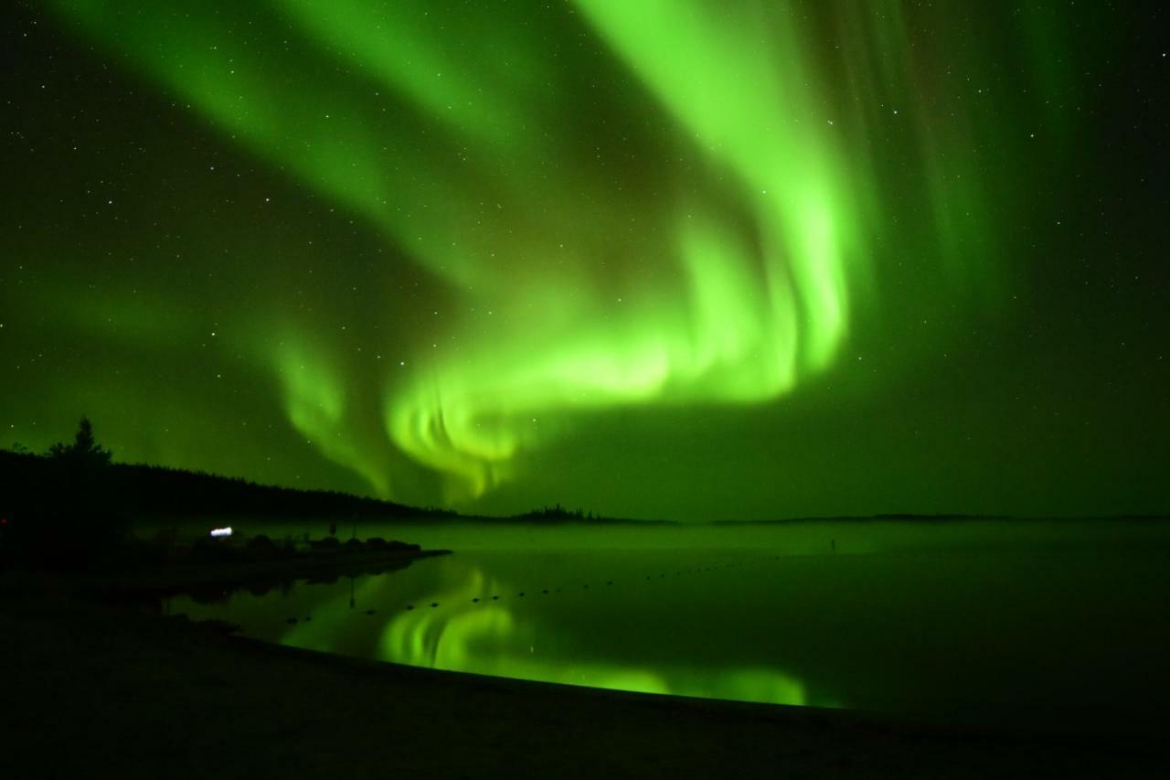 Aurora Guest House Yellowknife Exteriör bild