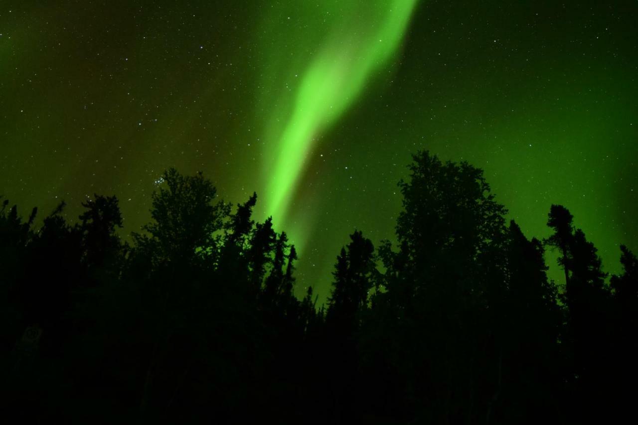 Aurora Guest House Yellowknife Exteriör bild